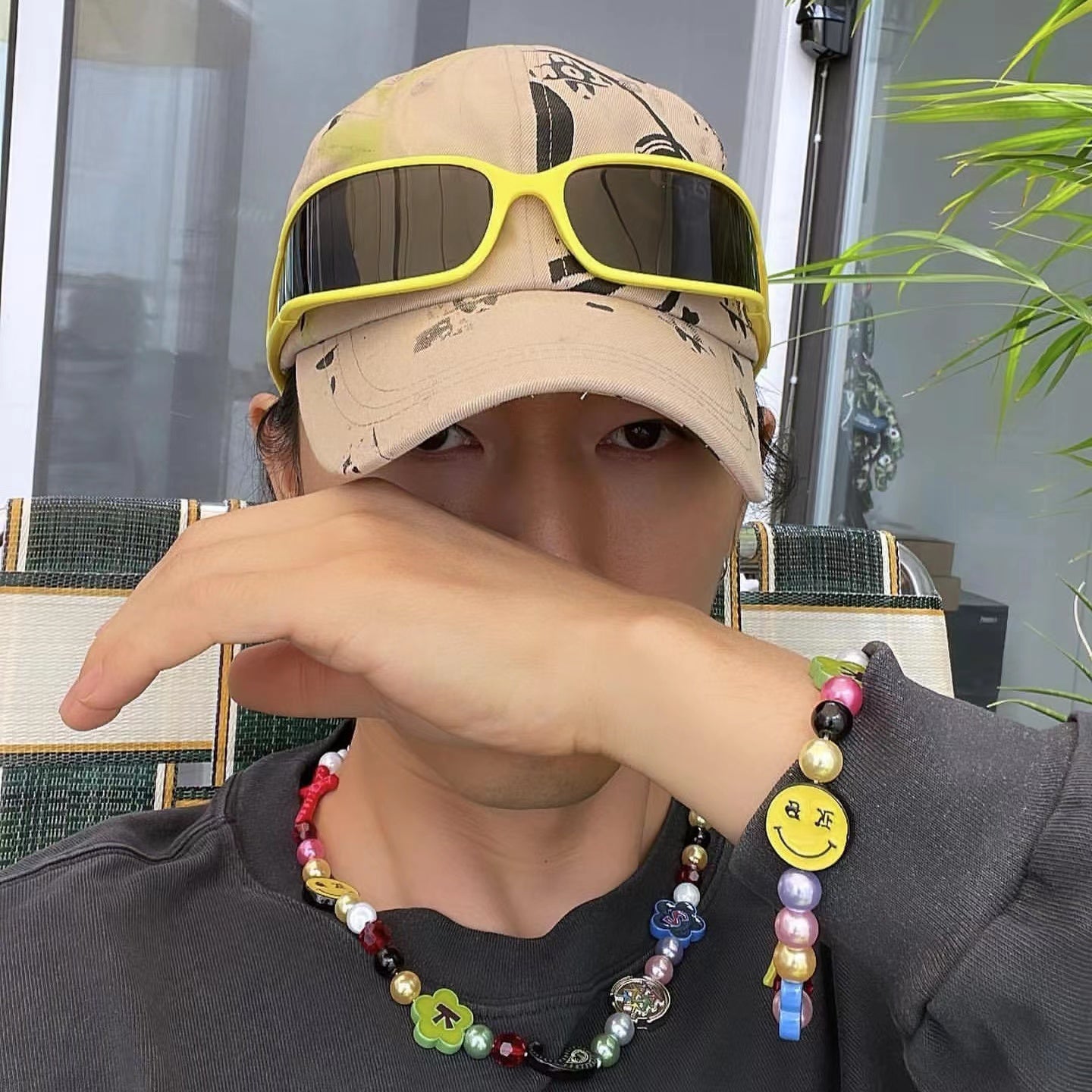 SALUTE SRD & KKKKKK Multi Color Blossom Bracelet