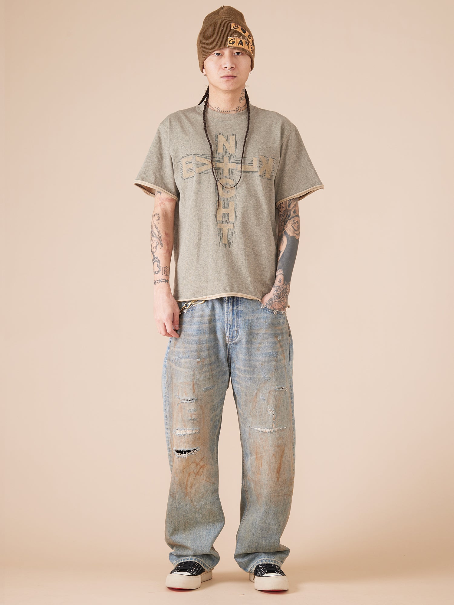 EVILKNIGHT(EK) Customized Rivets Dirty Wash Holes Denim Jeans