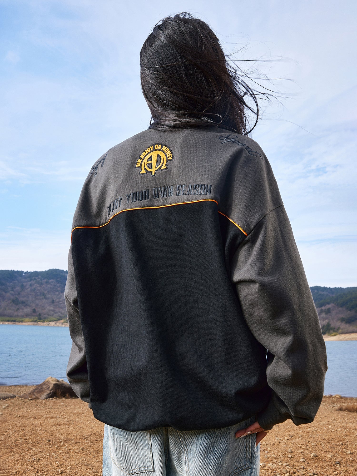 MEDM Collision Color Logo Sweatshirt