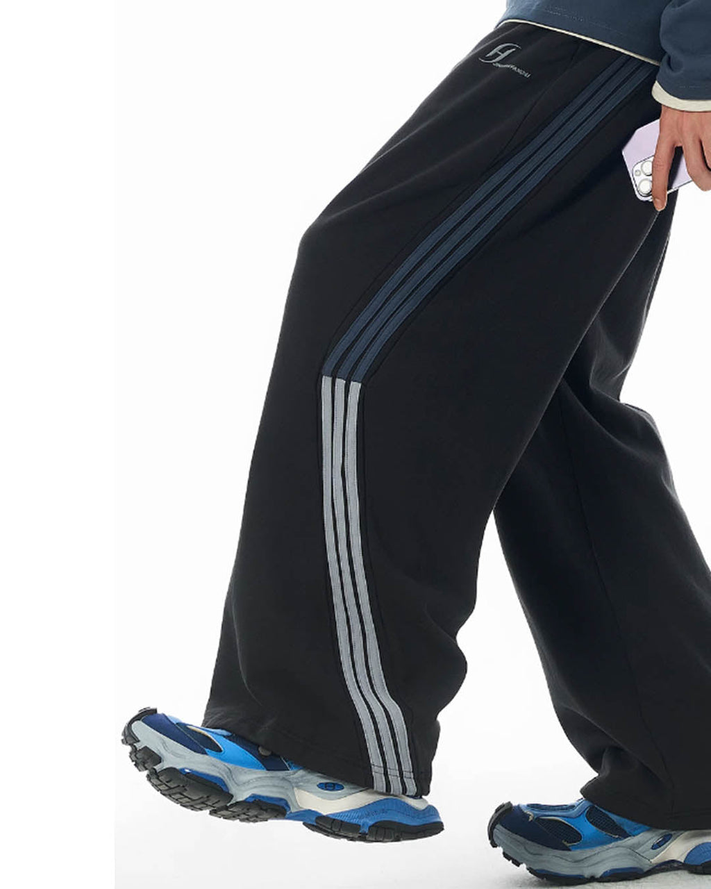 JHYQ Side Stripe Baggy Sweatpants