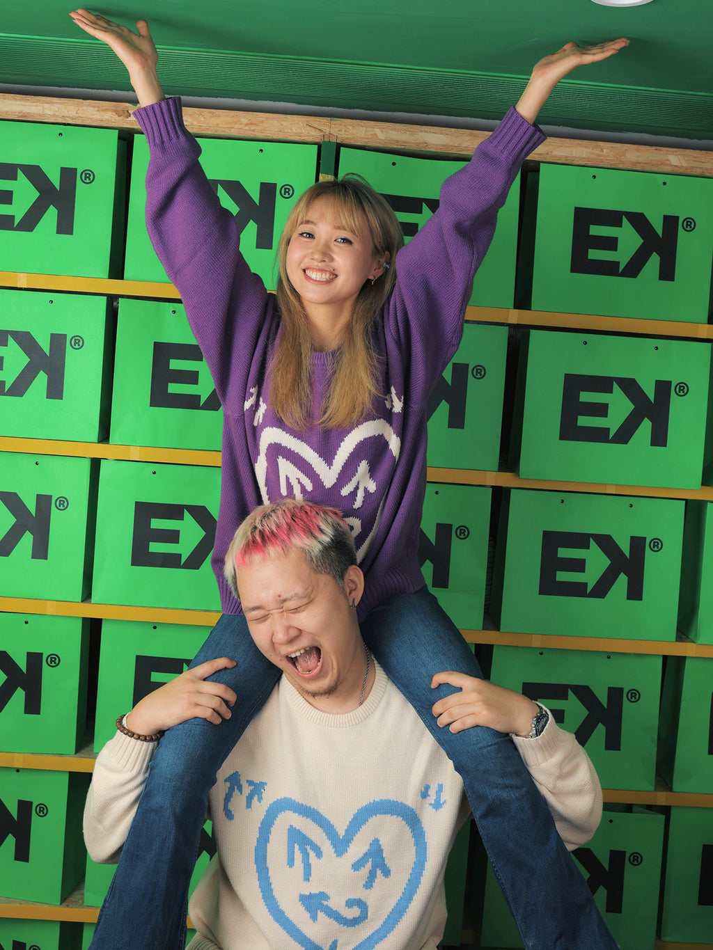 EVILKNIGHT(EK) Love Expression Knit Sweater