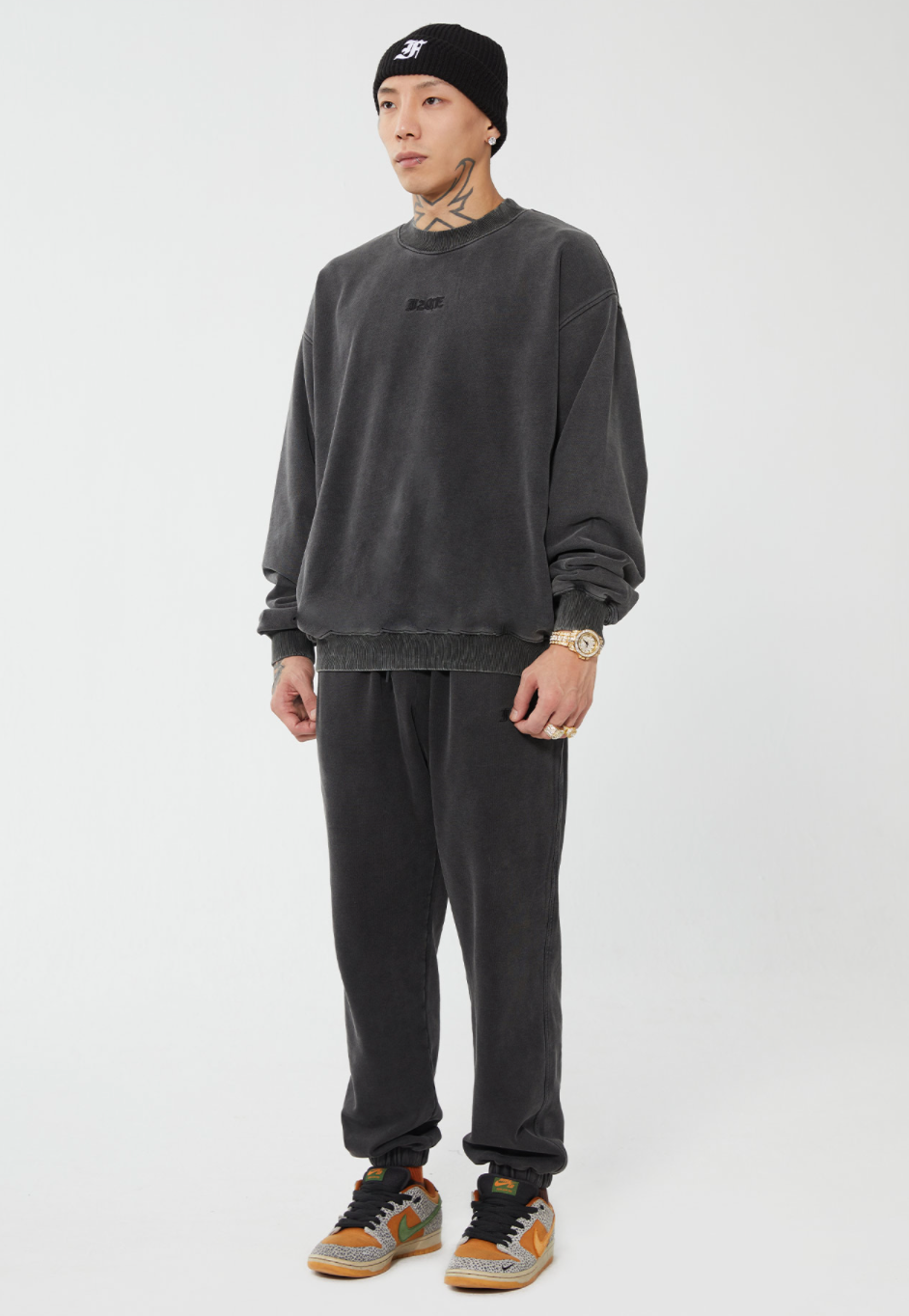 F2CE Embroidered LOGO Basic Pullover Sweatshirts