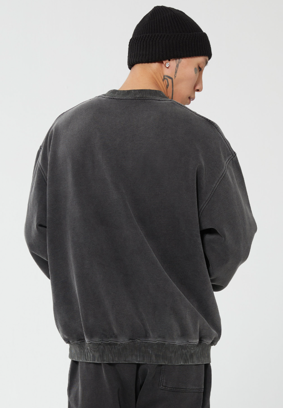 F2CE Embroidered LOGO Basic Pullover Sweatshirts