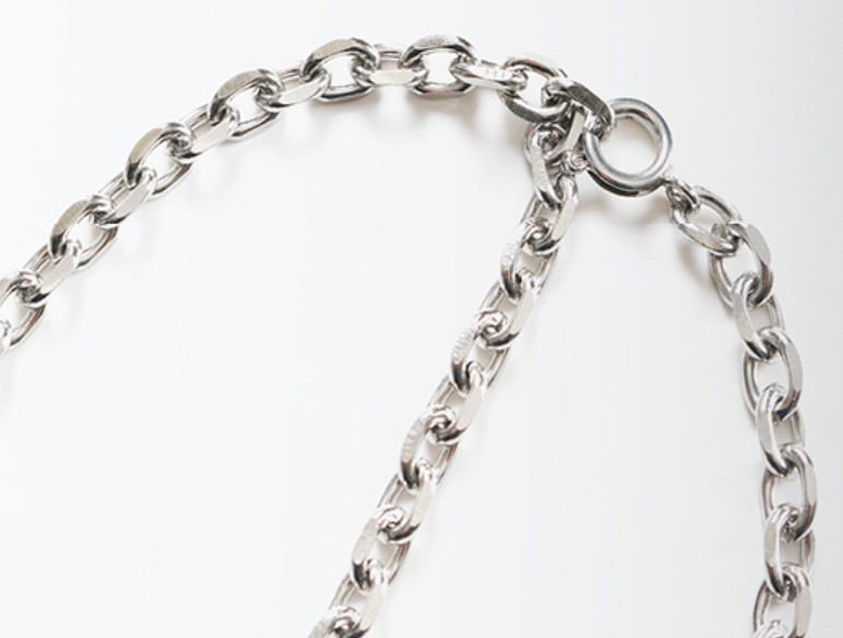 SALUTE Daisy Flower Smile Necklace