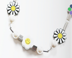 SALUTE Daisy Flower Smile Necklace