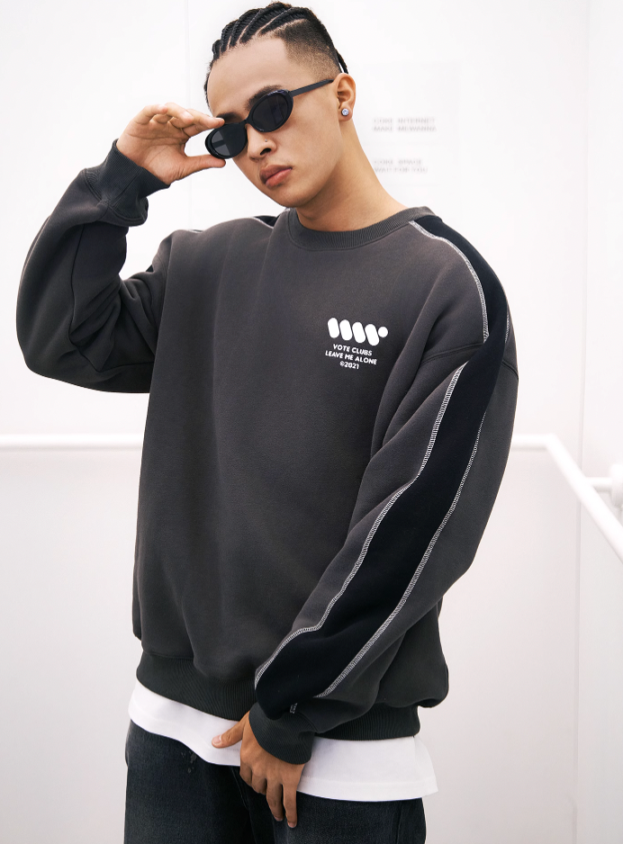VOTE VVVVOTE Color Blocked Striped Sweatshirt