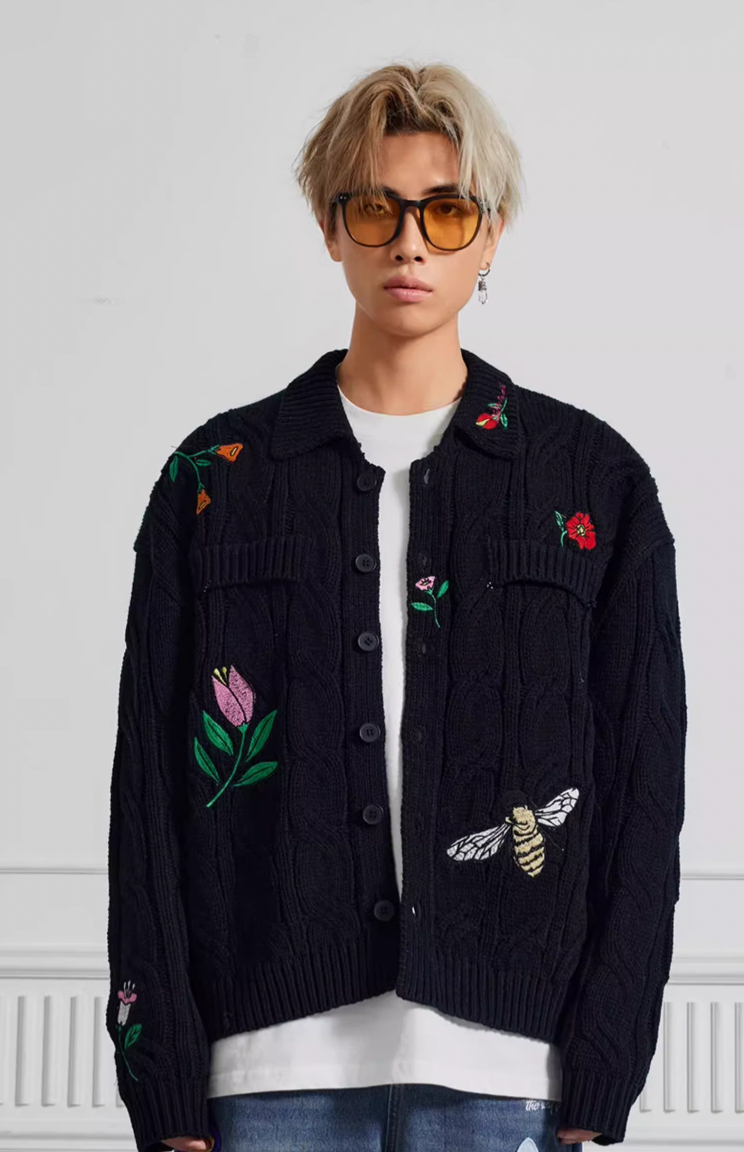 Achock Flower & Bee Embroidery Knit Cardigan