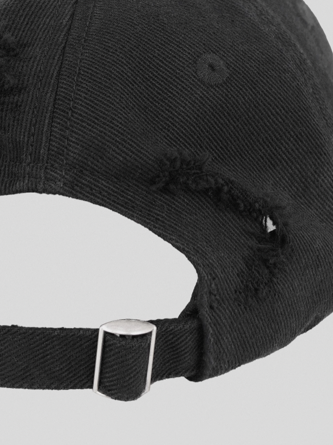 UNDERWATER Washed Ripped Cut Logo Embroidered Baseball Cap