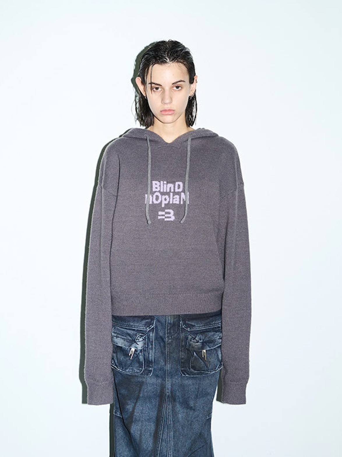 BLIND NO PLAN Basic LOGO Knit Hoodie