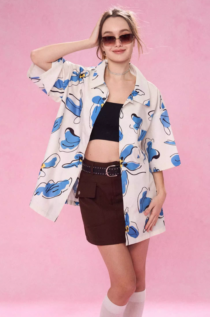EMPTY REFERENCE White Blue Flower Short Sleeve Shirt