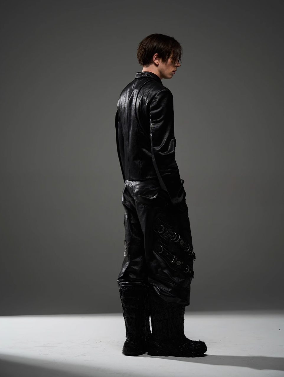 BLIND NO PLAN Short Silhouette Slim Fit Leather Jacket