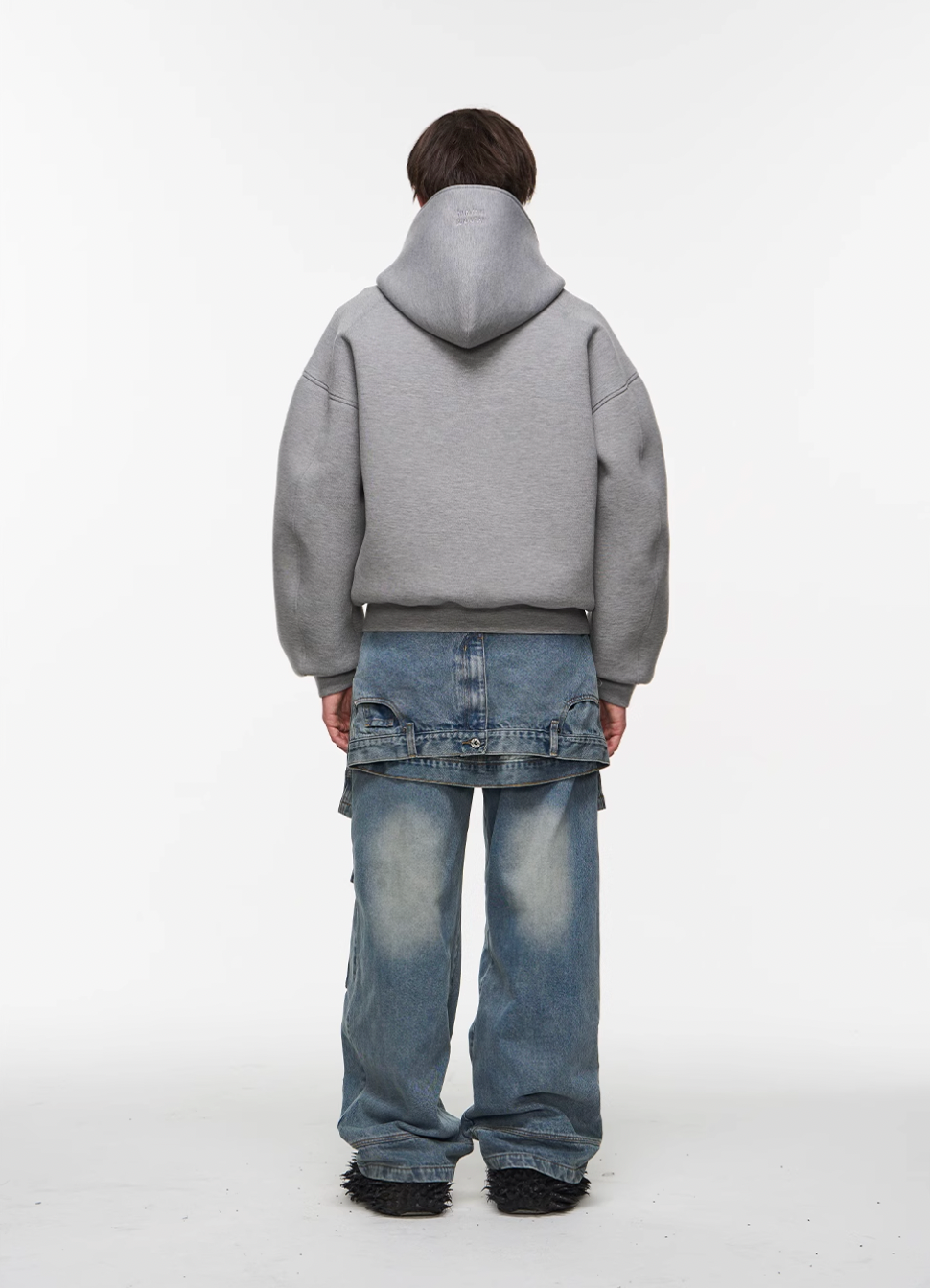 BLIND NO PLAN Embroidered Plunging Sleeve Air Hoodie