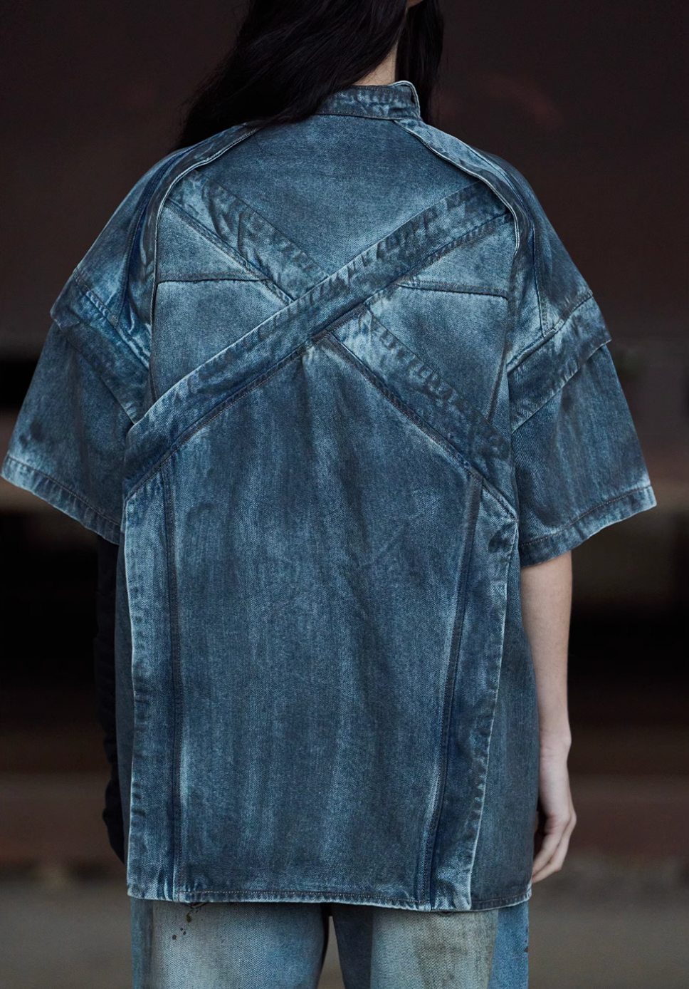 BLIND NO PLAN Washed & Distressed Denim Short Sleeve Shirt