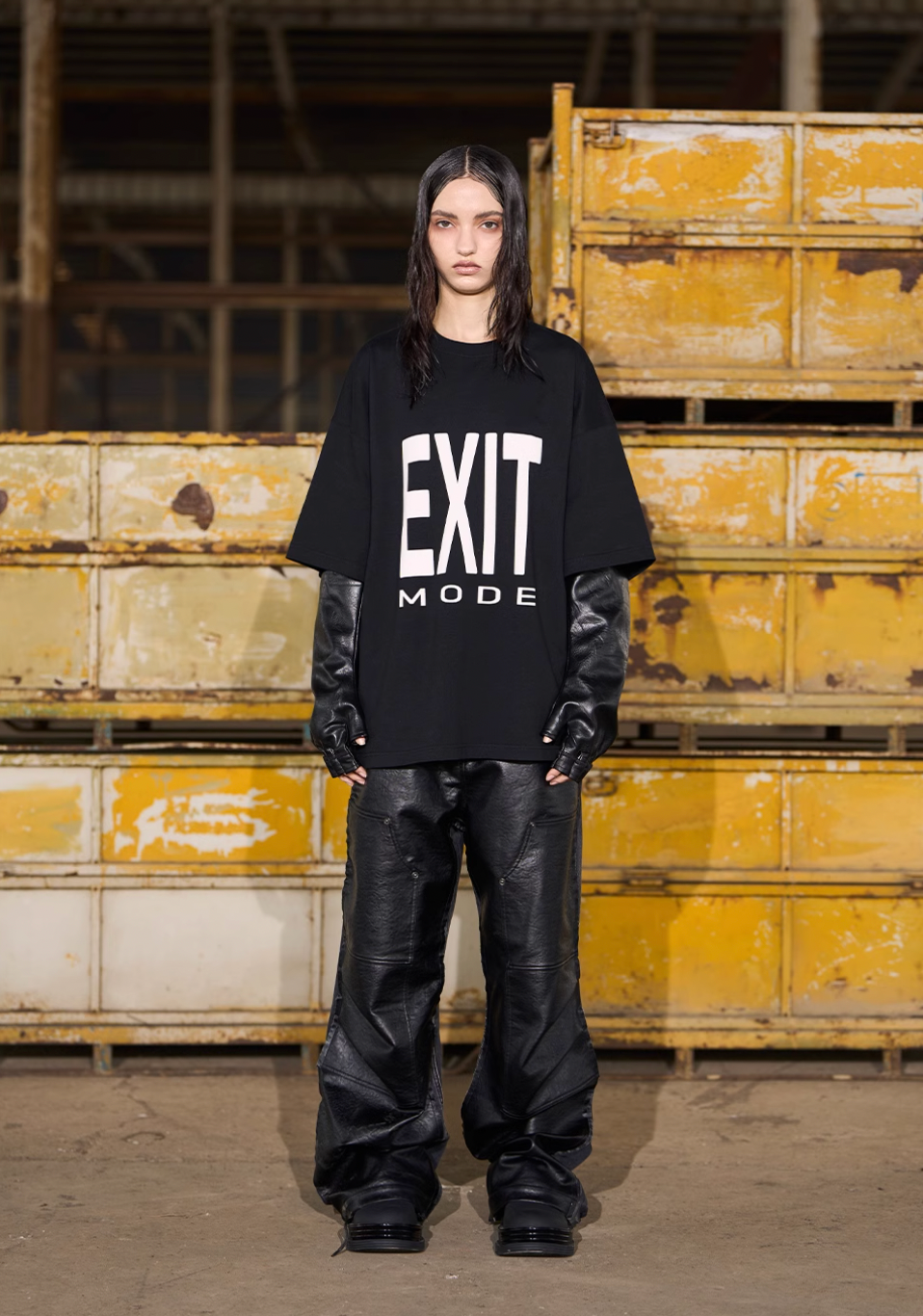BLIND NO PLAN EXIT MODE Basic Large Logo Printing Tee