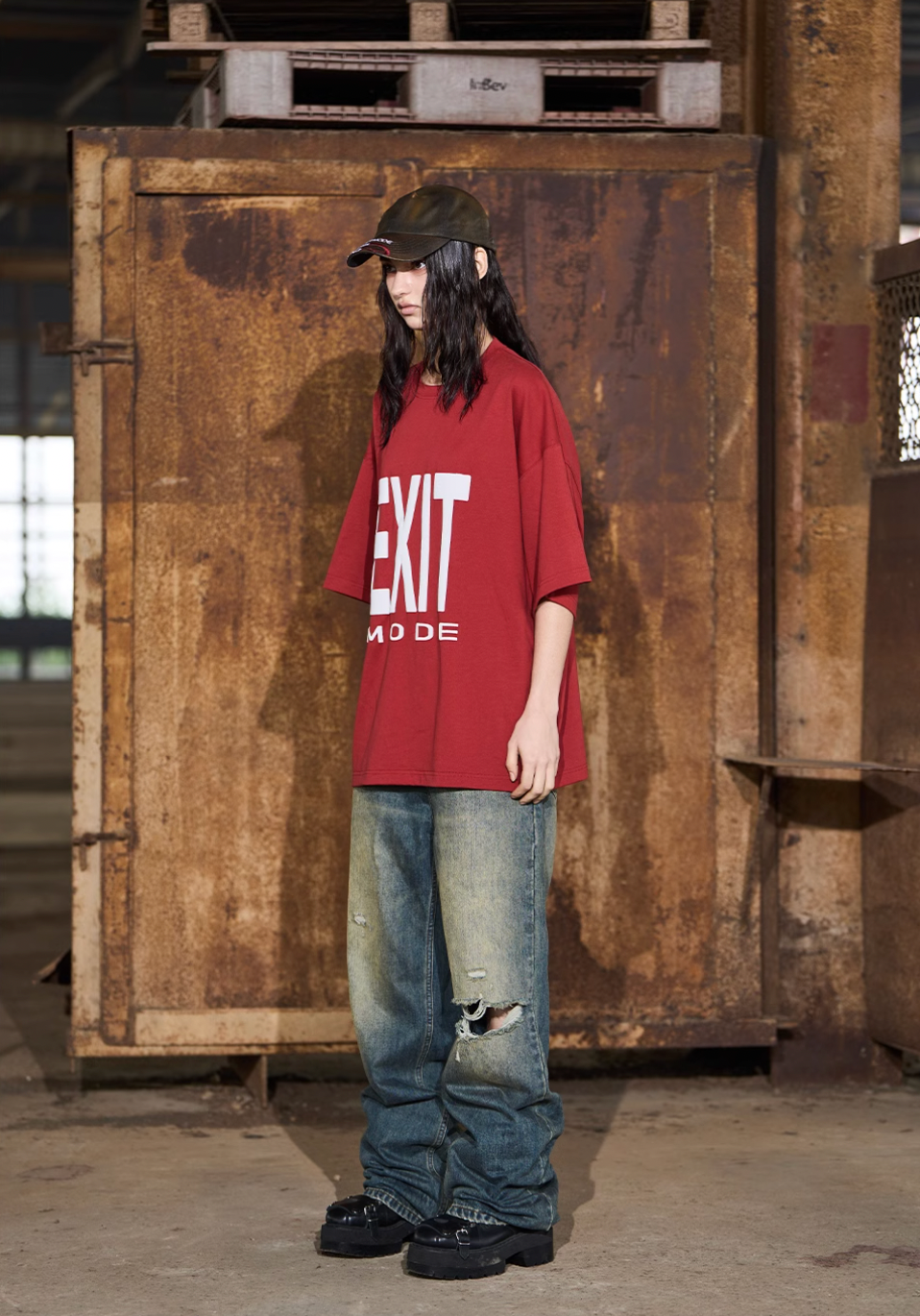 BLIND NO PLAN EXIT MODE Basic Large Logo Printing Tee