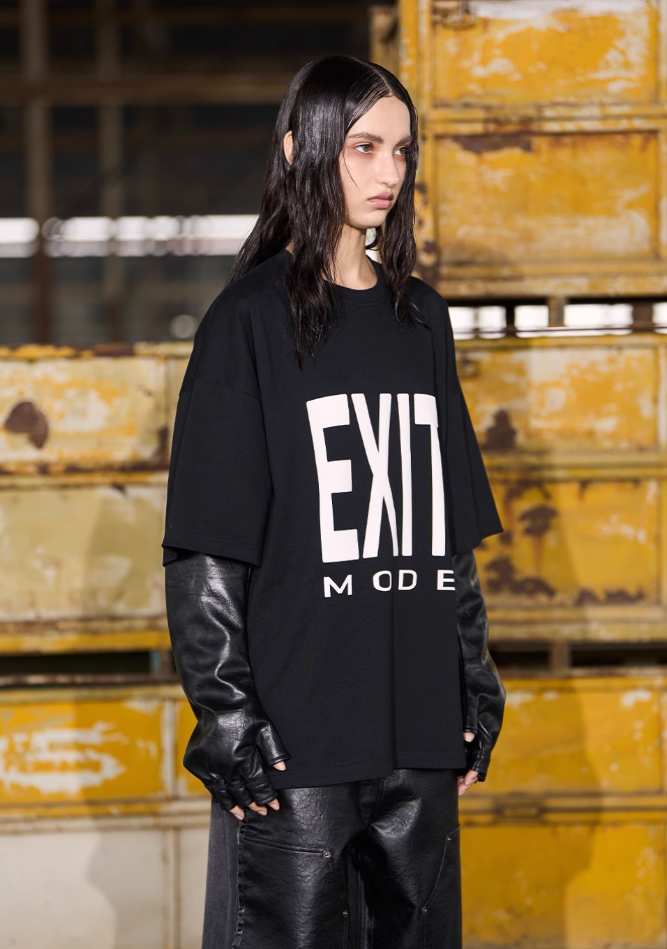 BLIND NO PLAN EXIT MODE Basic Large Logo Printing Tee
