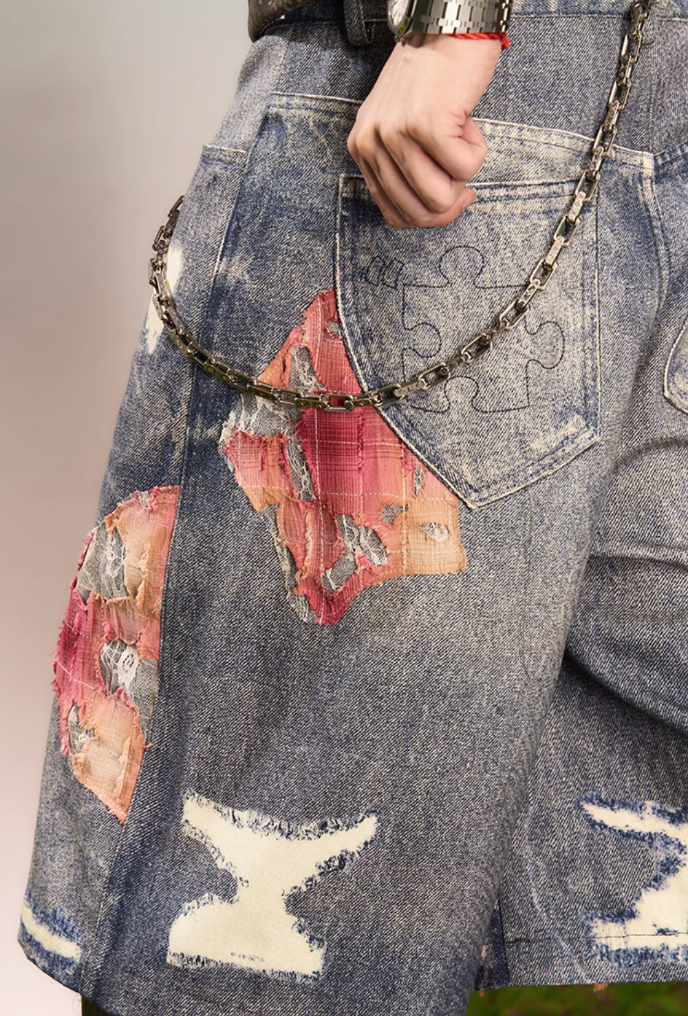 YADcrew Evening Lace Print Denim Shorts