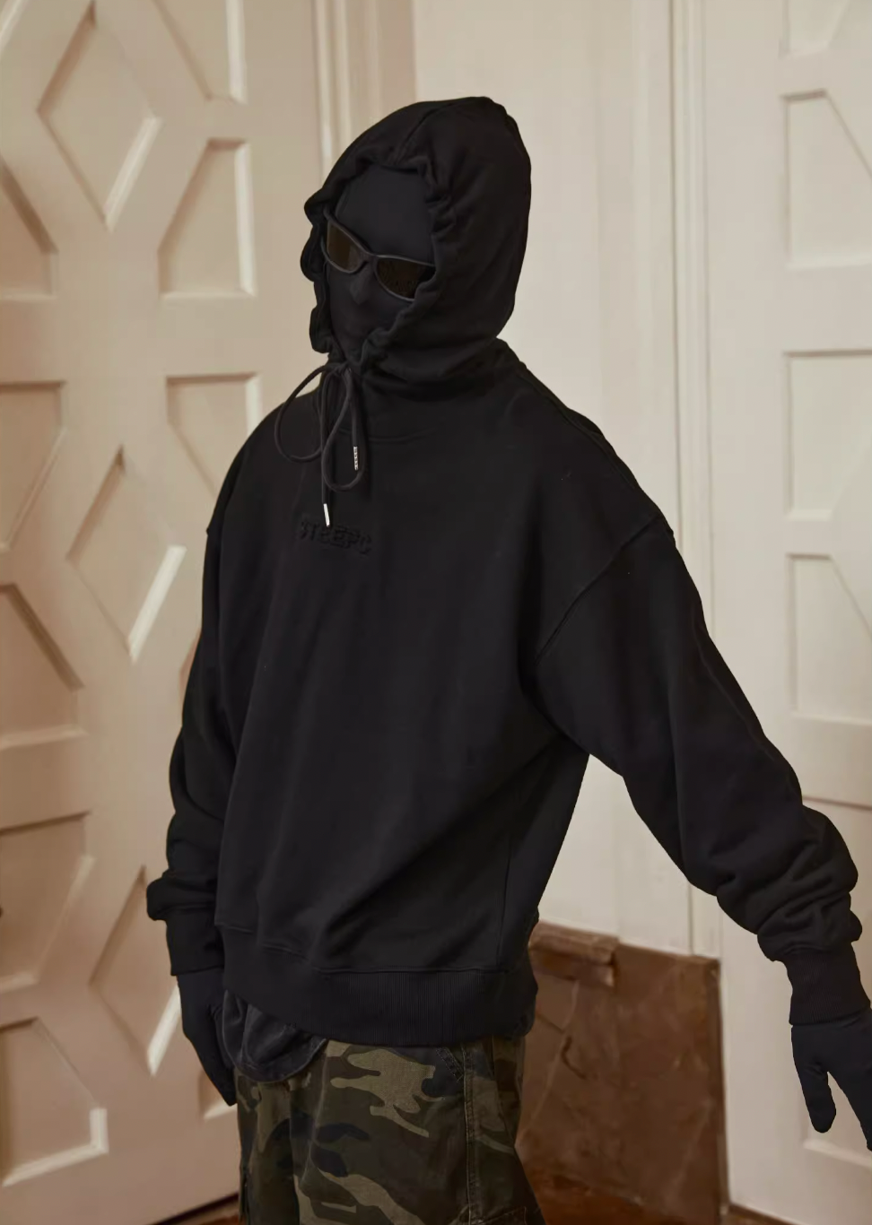 STEEPC Frame Embroidered Hoodie