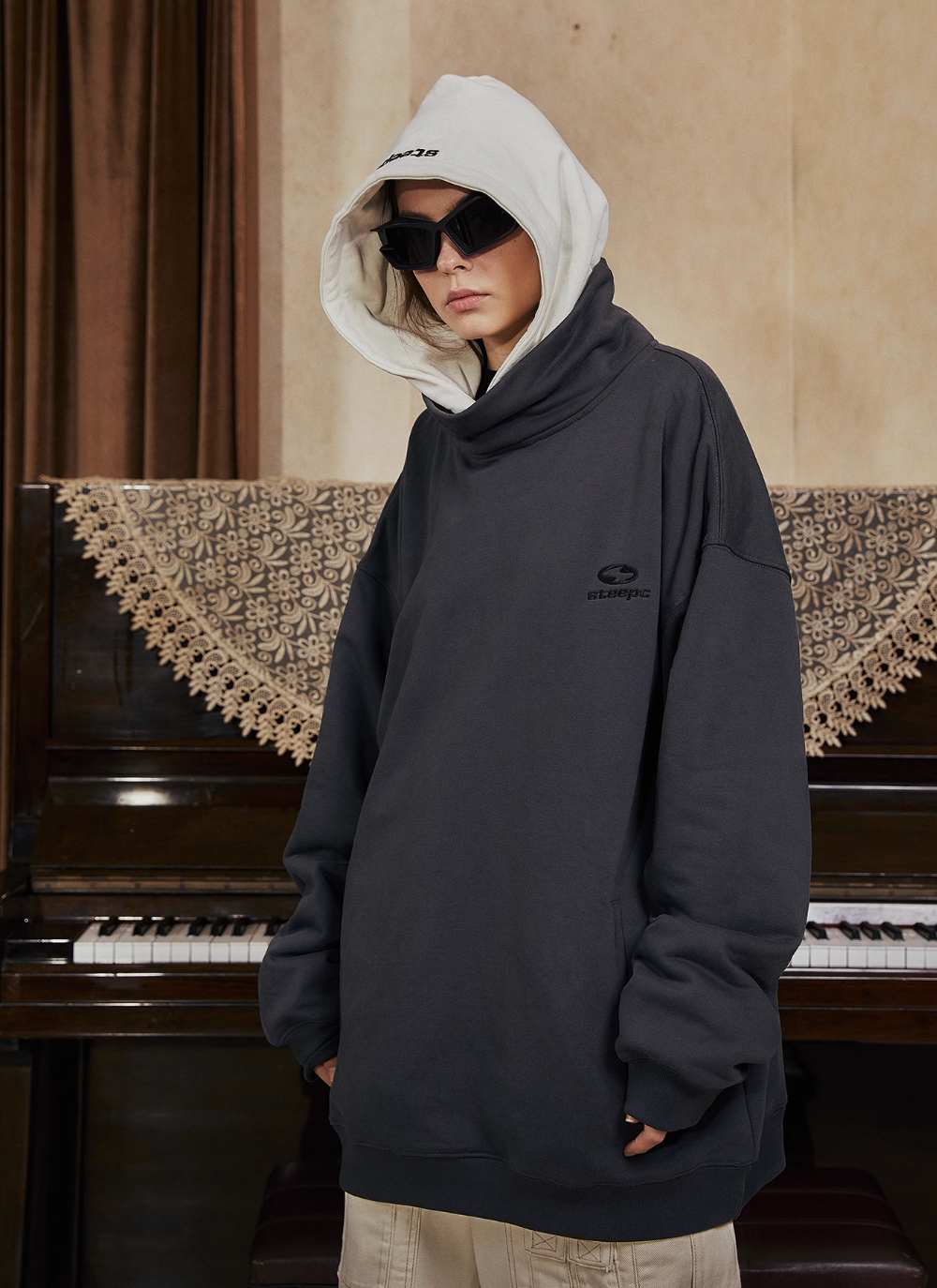 STEEPC Patchwork Turtleneck Two Tone Logo Print Hoodie