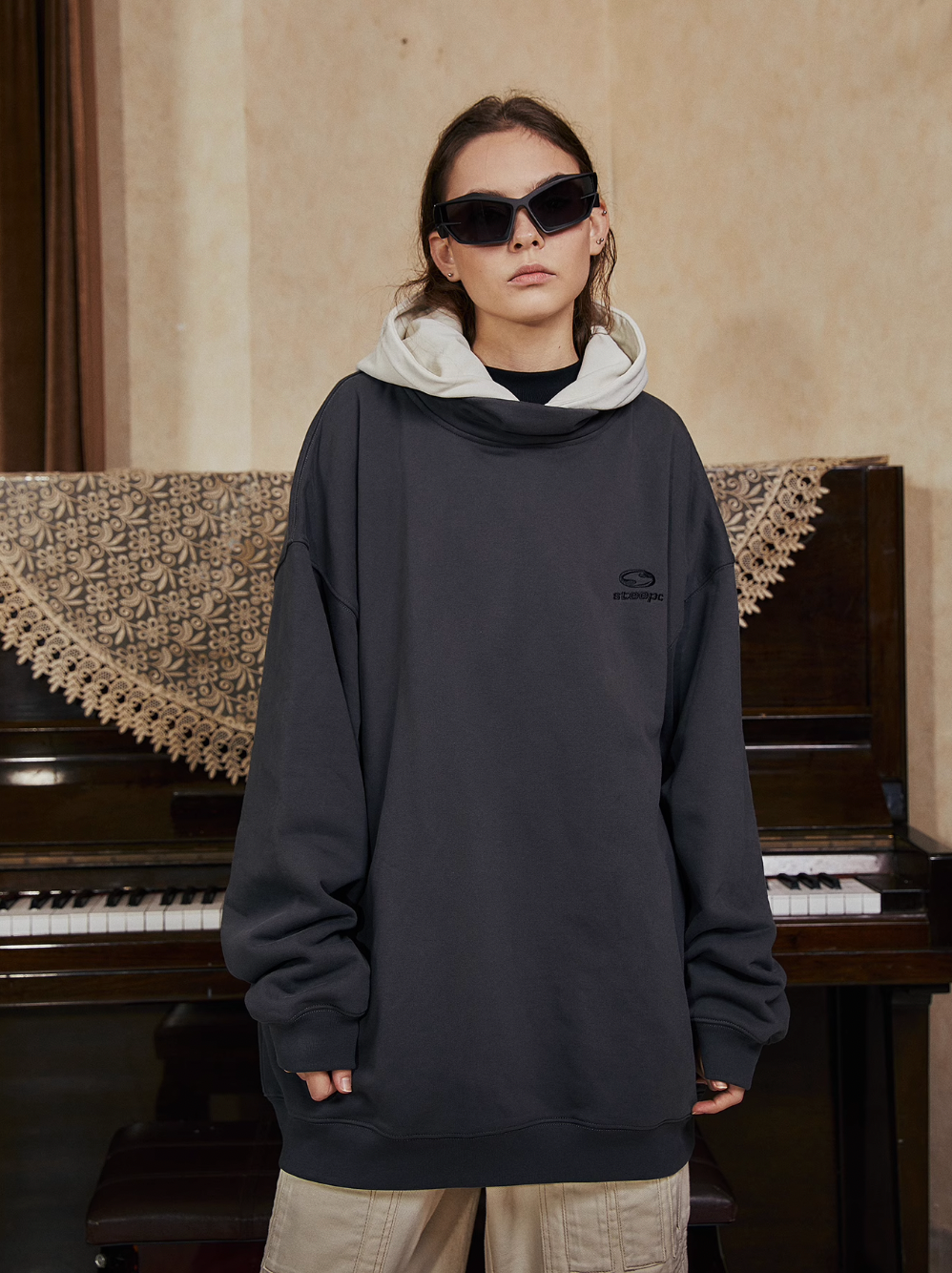 STEEPC Patchwork Turtleneck Two Tone Logo Print Hoodie
