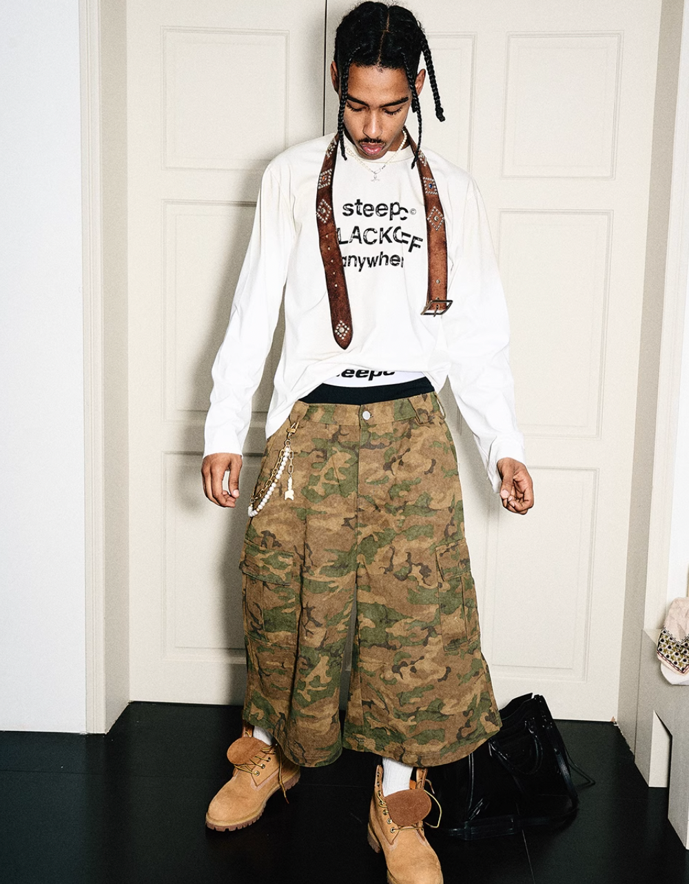STEEPC Camouflage Distressed Cargo Baggy Shorts
