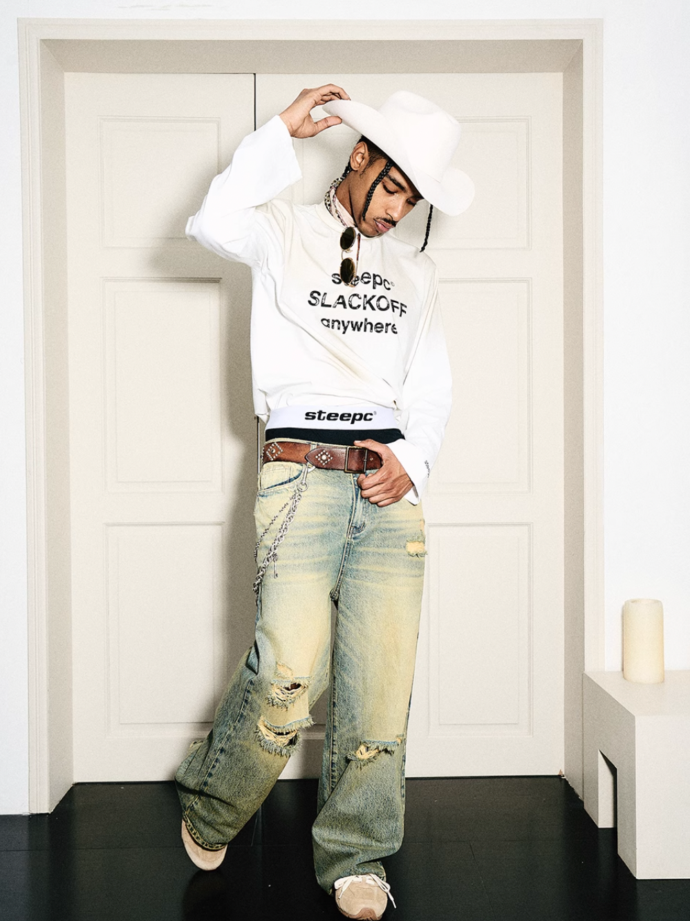 STEEPC Yellowed Vintage Washed Worn Jeans