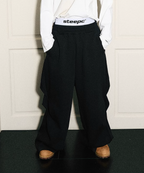 STEEPC Dimensional Cut Pleated Baggy Sweatpants