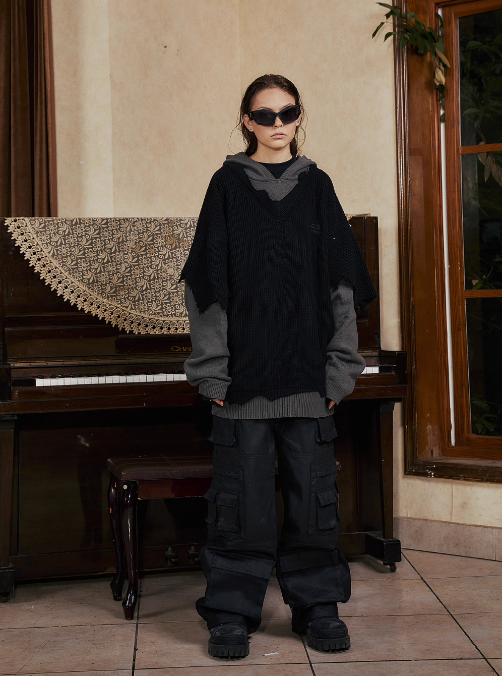 STEEPC 2 Color Splicing Broken Hooded Knit Sweater