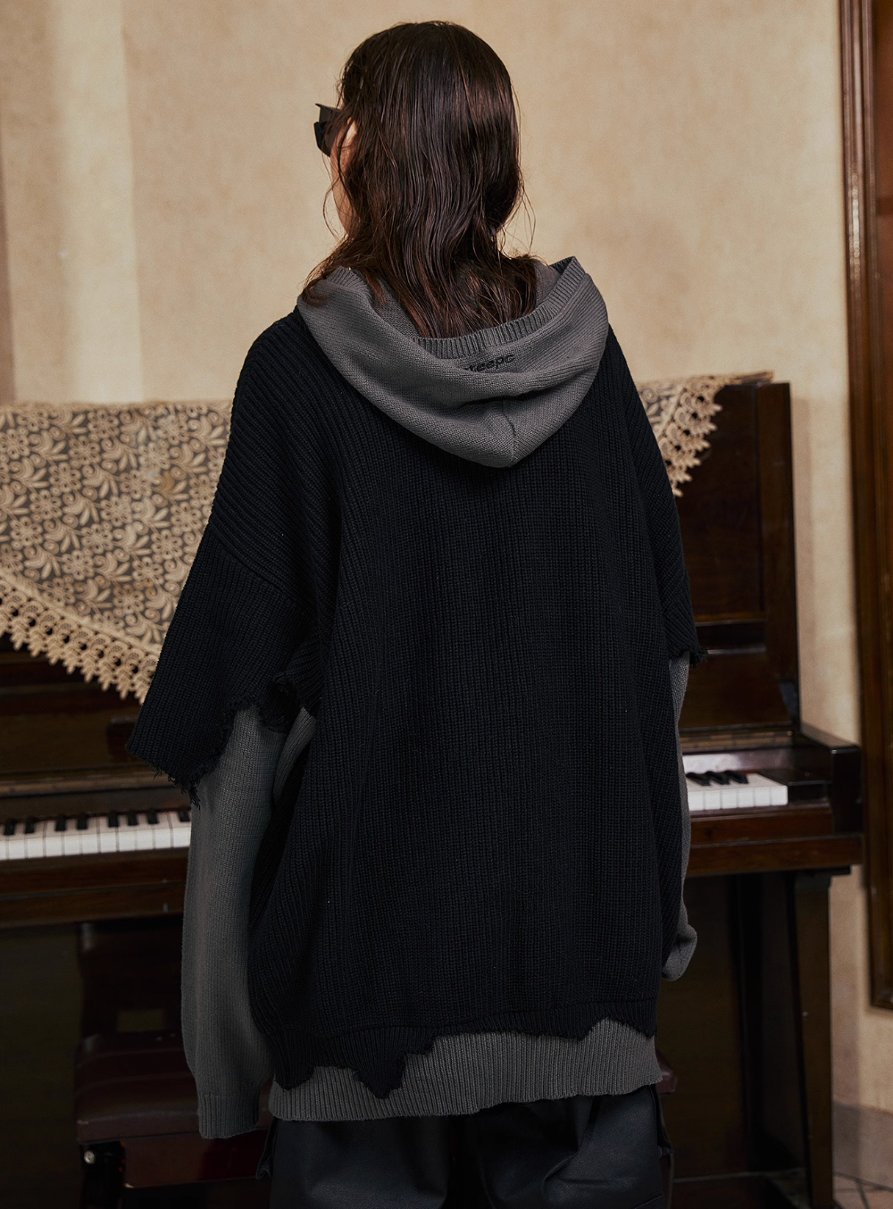 STEEPC 2 Color Splicing Broken Hooded Knit Sweater