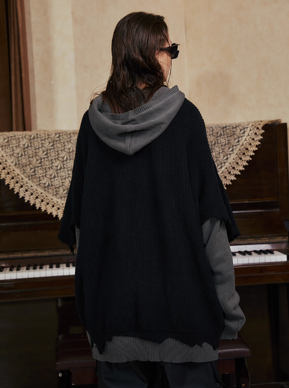 STEEPC 2 Color Splicing Broken Hooded Knit Sweater