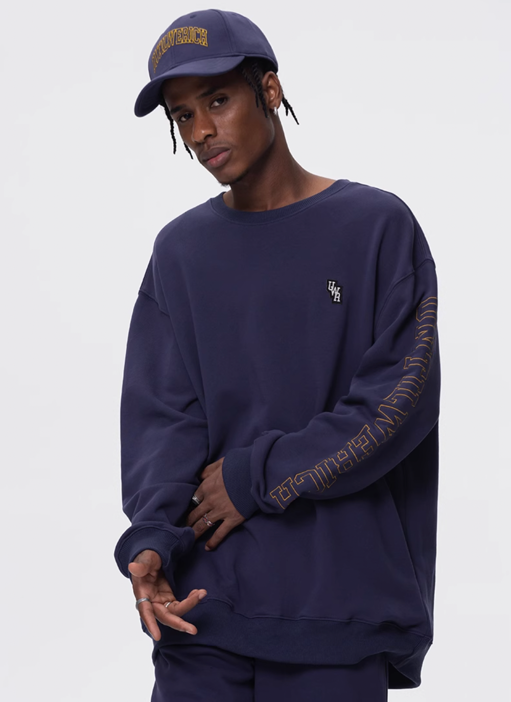 UNTILWERICH Logo Embroidered Sweatshirt