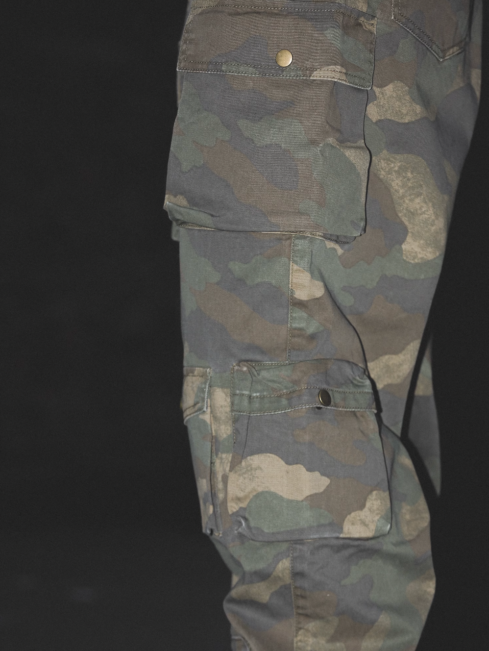 UNTILWERICH Dirty Camo Multi Pocket Work Cargo Pants