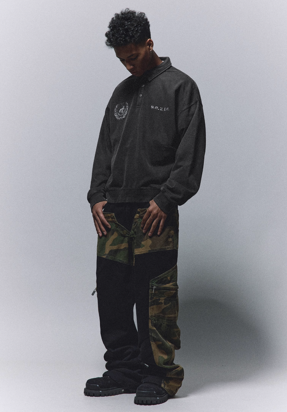ANTIDOTE Badge Printed Washed Polo Sweatshirt