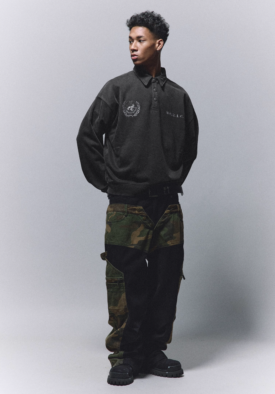 ANTIDOTE Badge Printed Washed Polo Sweatshirt