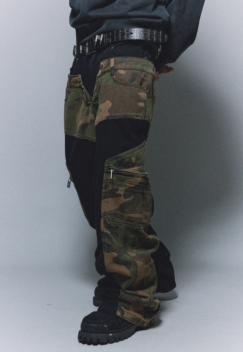 ANTIDOTE Camouflage Canvas Patchwork Baggy Pants