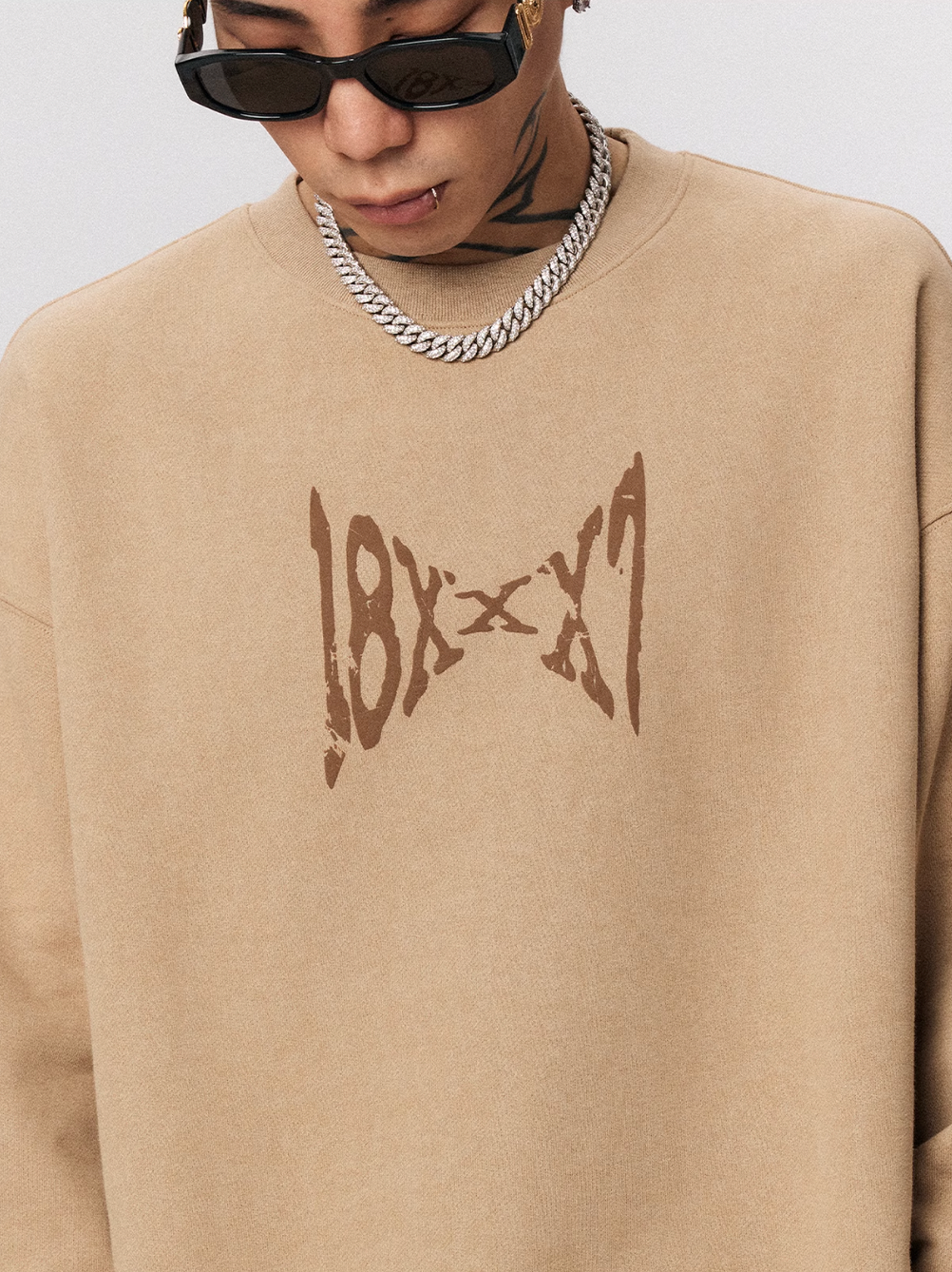 1807 18x7 Printed Batik Sweatshirt