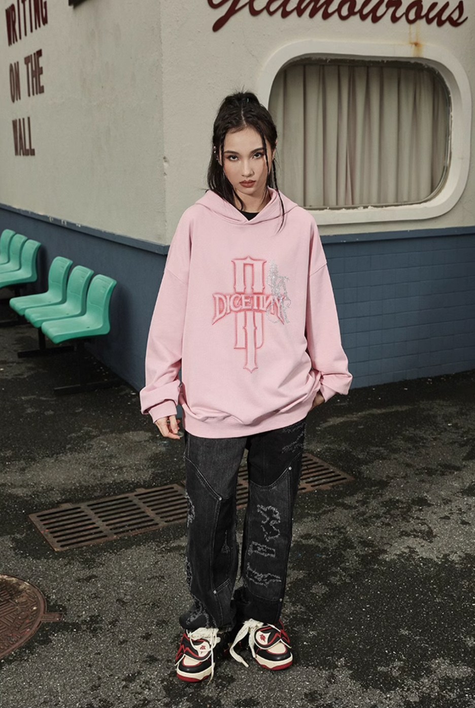 DICETINY Bunny Girl Pattern Rhinestone Hoodie