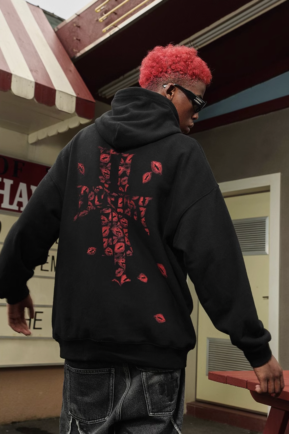 DICETINY Lipstick Logo Pattern Printed Hoodie