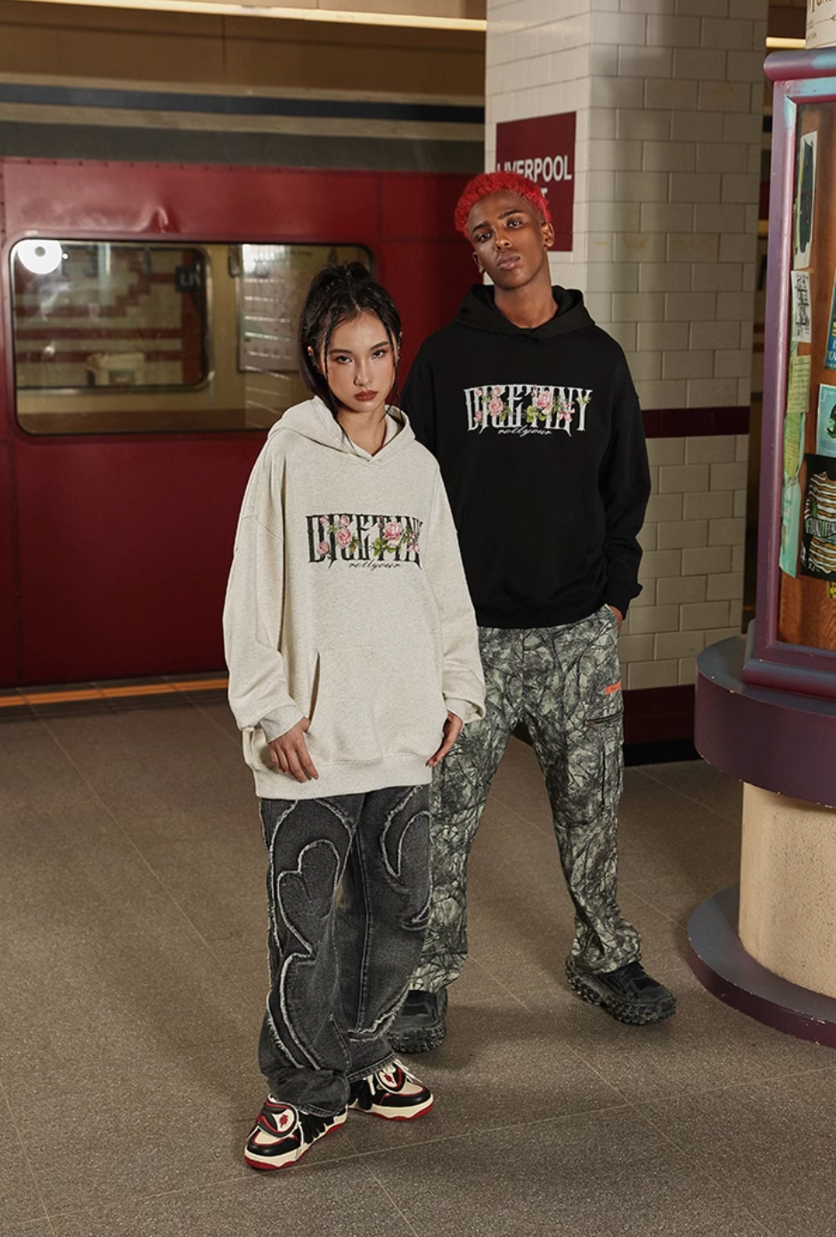 DICETINY Basic Logo Rose Floral Print Hoodie