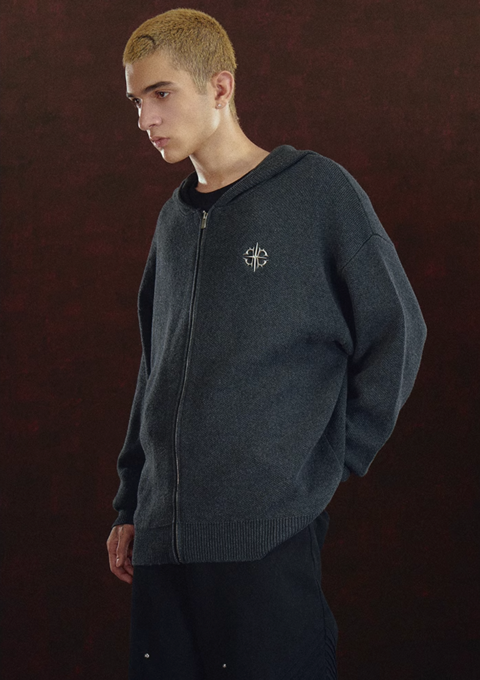 DICETINY Metal Logo Zip Up Knit Hoodie