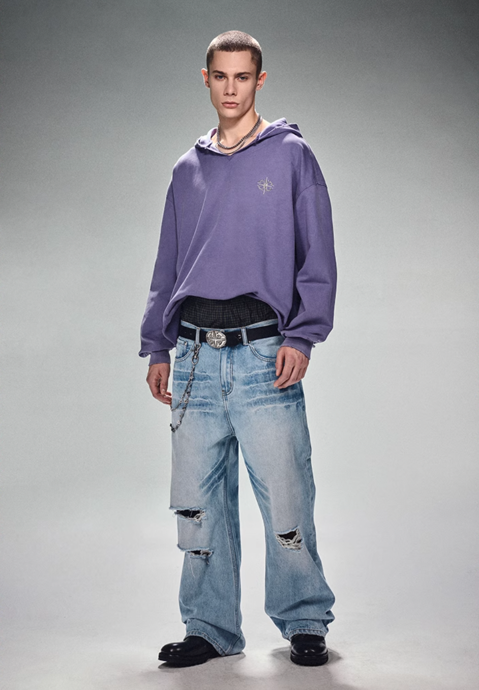 DICETINY Metal Wire Logo Cut Off Hoodie