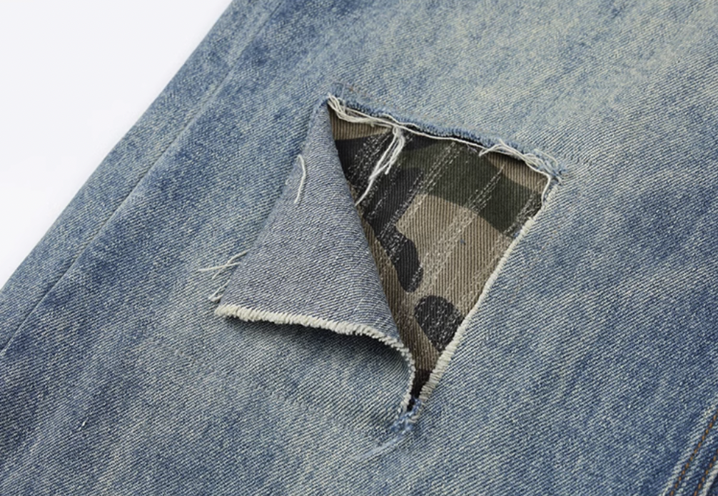 YADcrew Camouflage Splicing Double Waistband Baggy Jeans