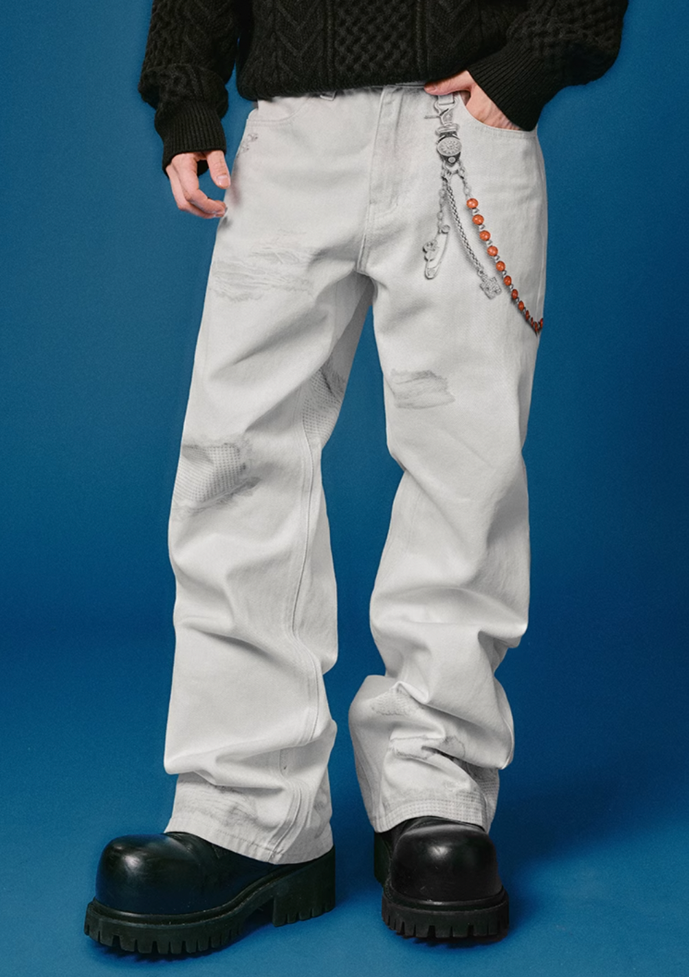 YADcrew Chain Embossed Print Jeans