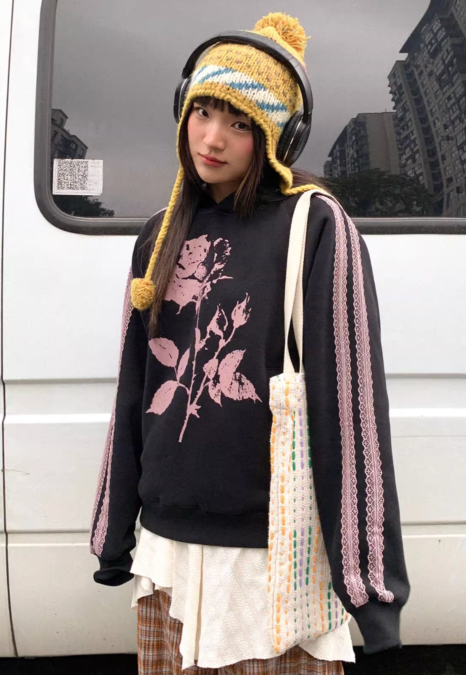 EMPTY REFERENCE Rose Printed Lace Hoodie