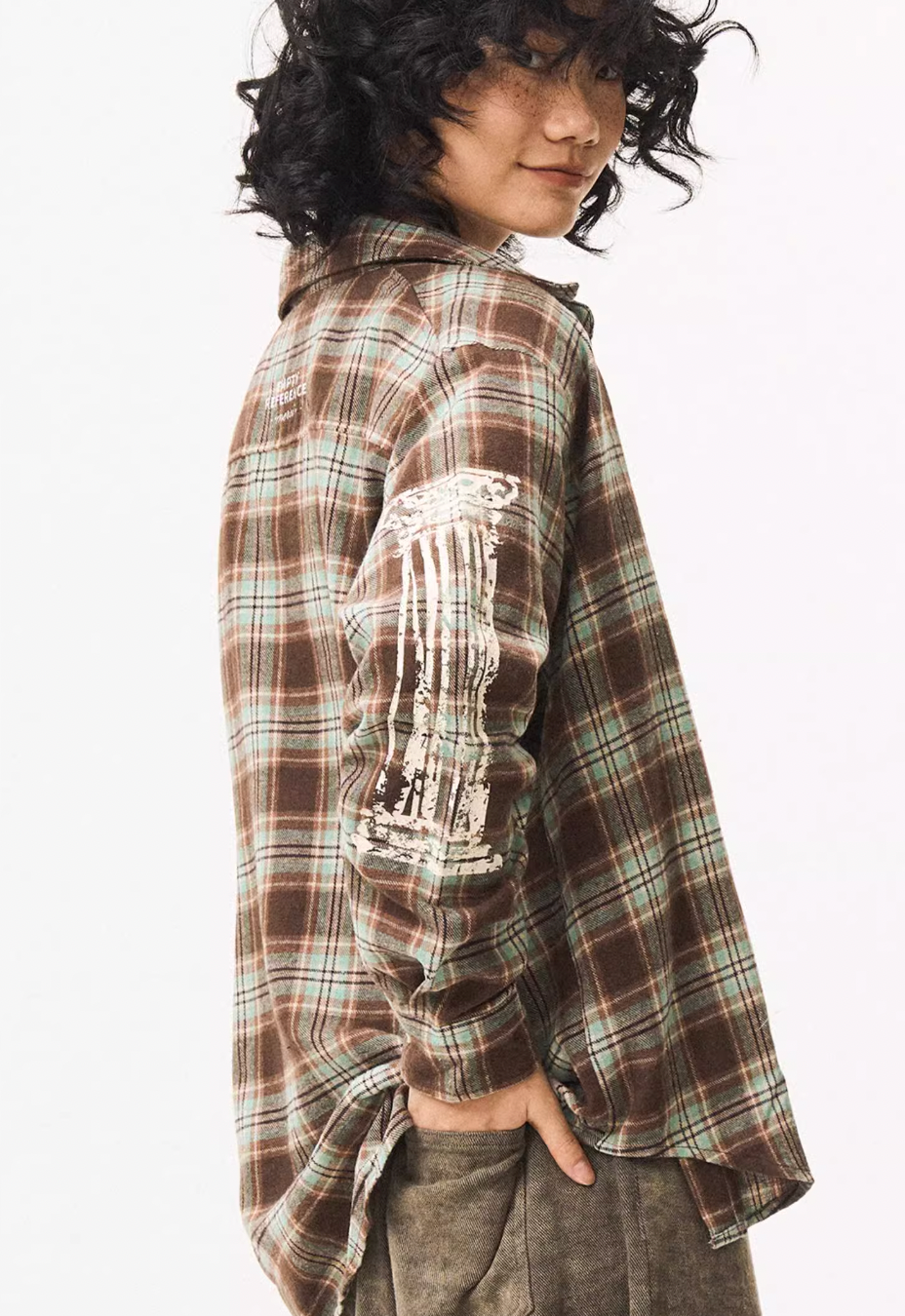 EMPTY REFERENCE Roman Column Print Plaid Long Sleeve Shirt