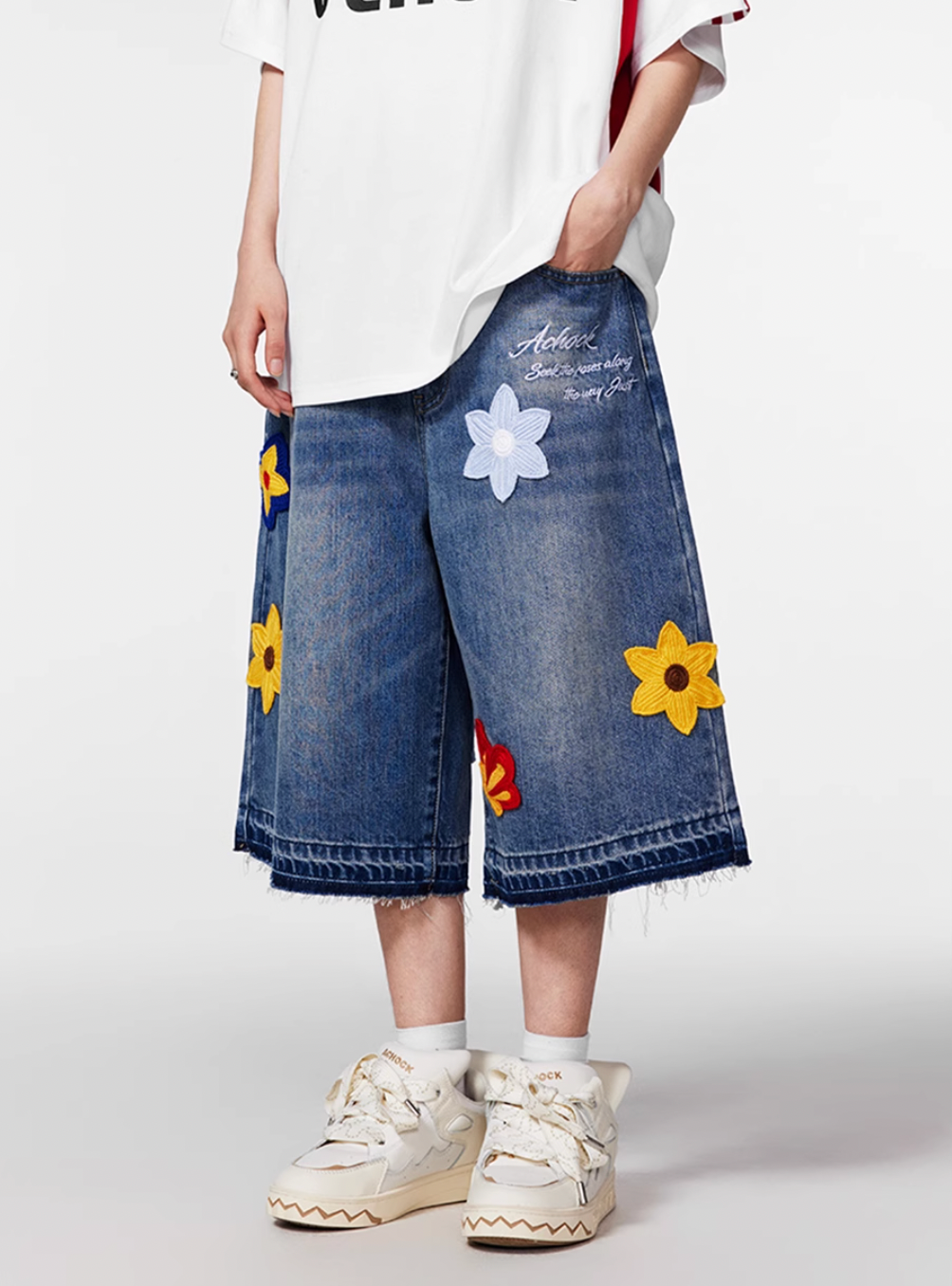 Achock Creative Letter Petal Embroidery Denim Shorts