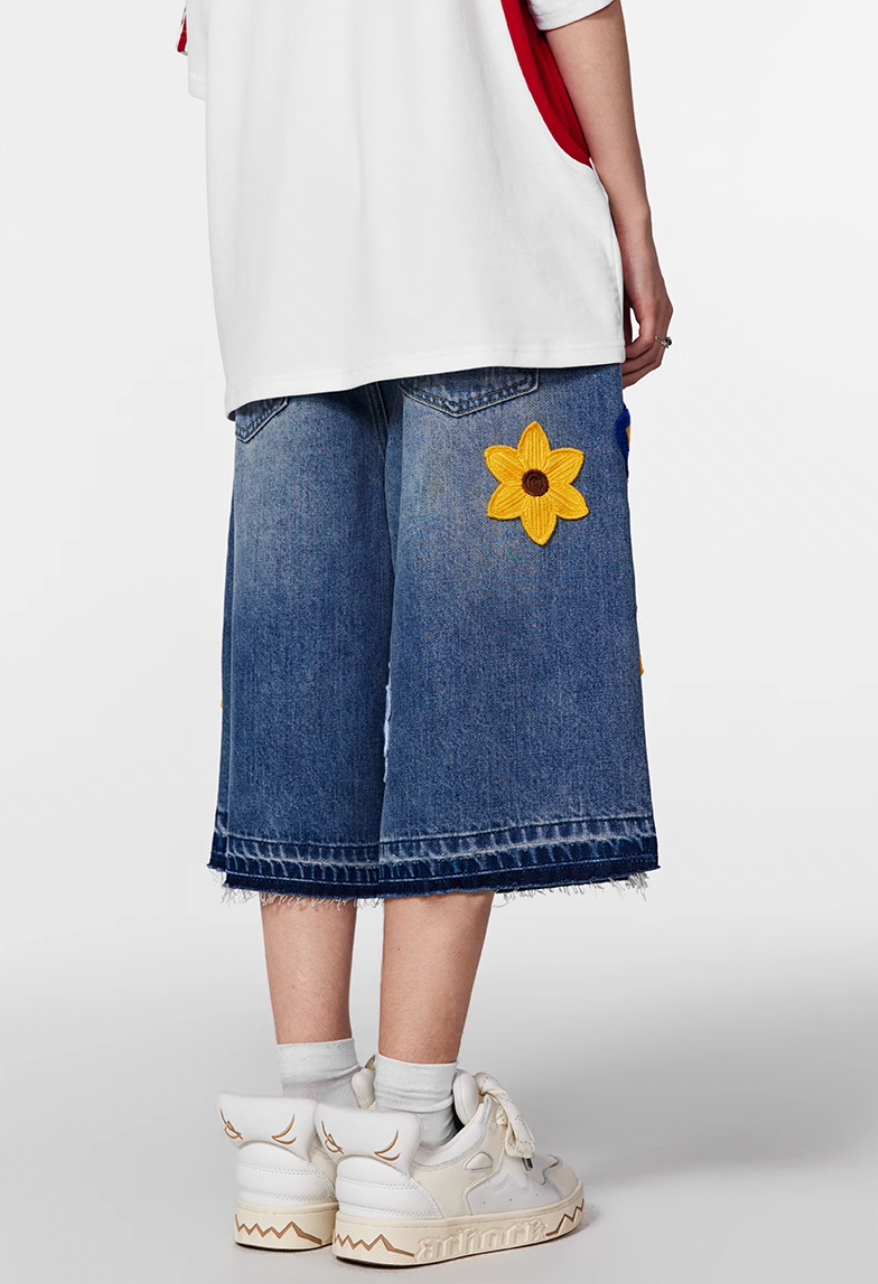 Achock Creative Letter Petal Embroidery Denim Shorts