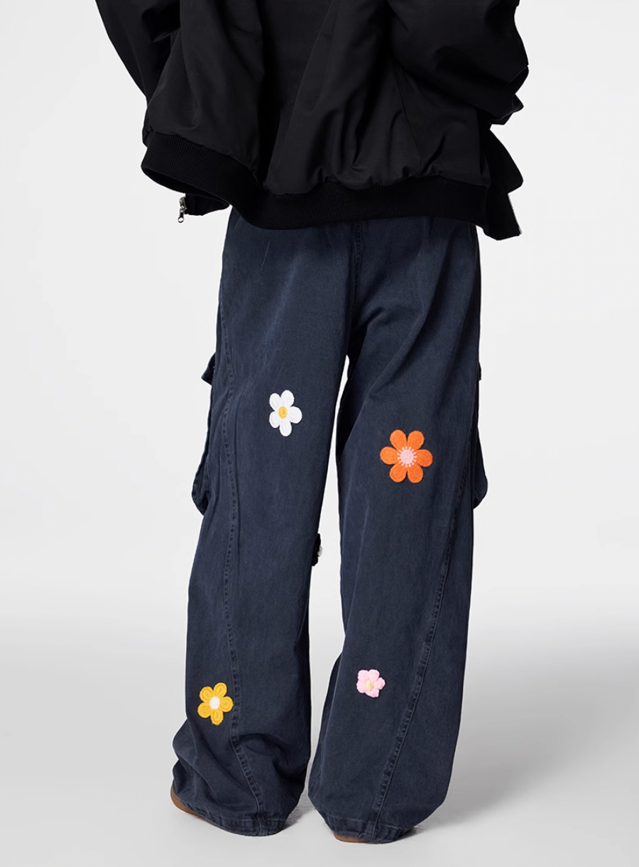 Achock Washed Multi Pocket Flower Embroidery Work Cargo Pants
