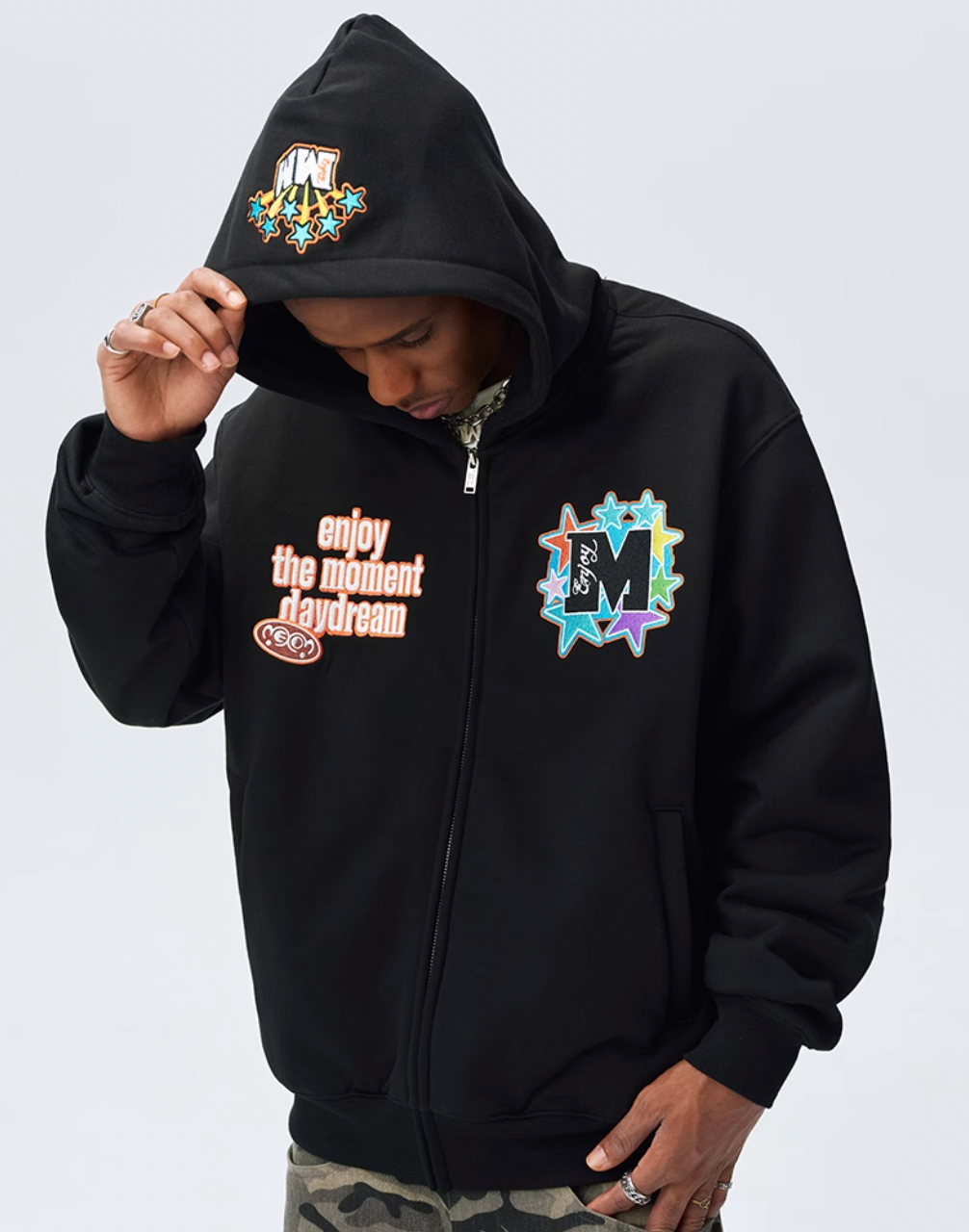 MEDM Blooming Star Embroidered Zip-Up Hoodie