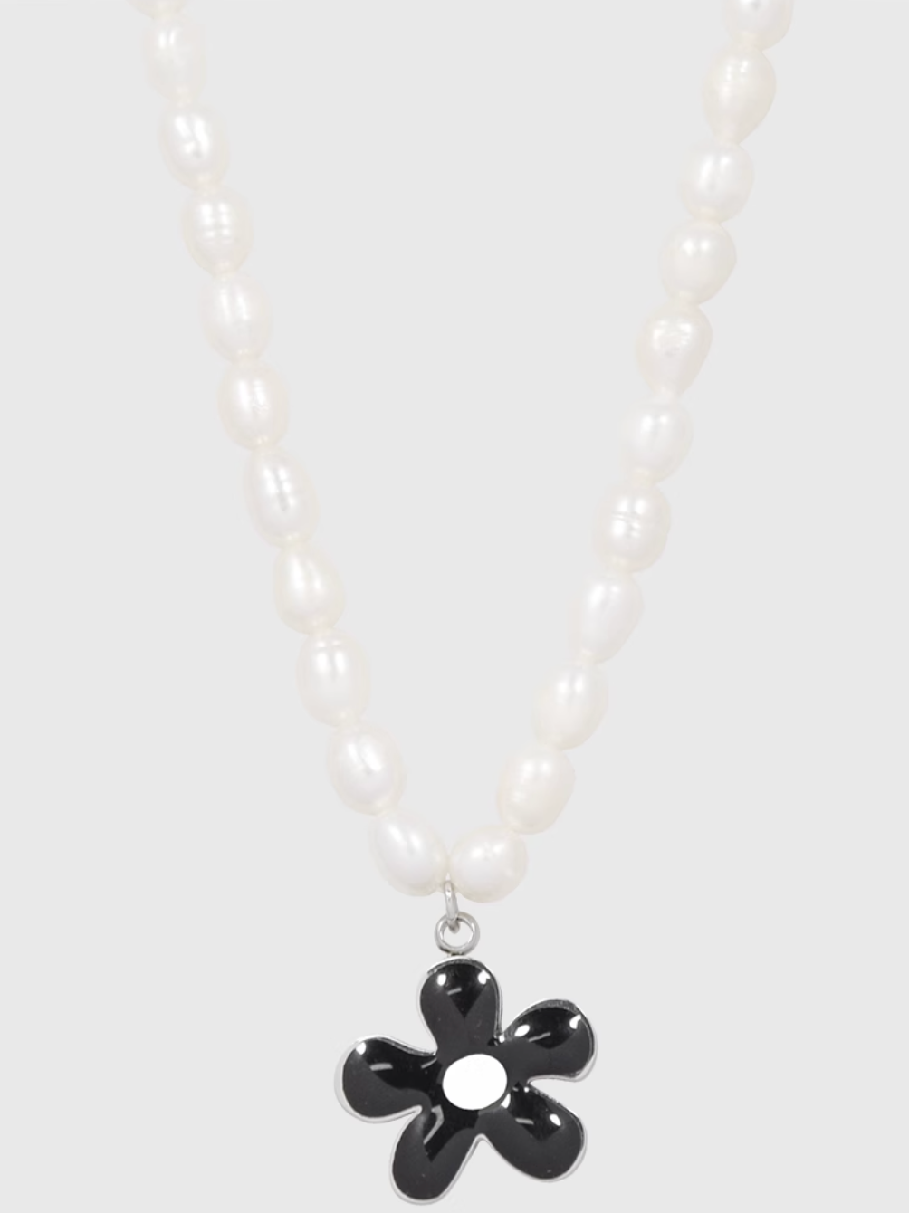 AWE Black Sunflower Pendant Pearl Necklace